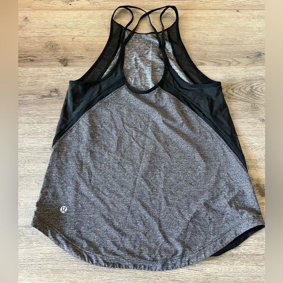 Lululemon black and grey racerback tank sz 4 - Picture 2 of 3